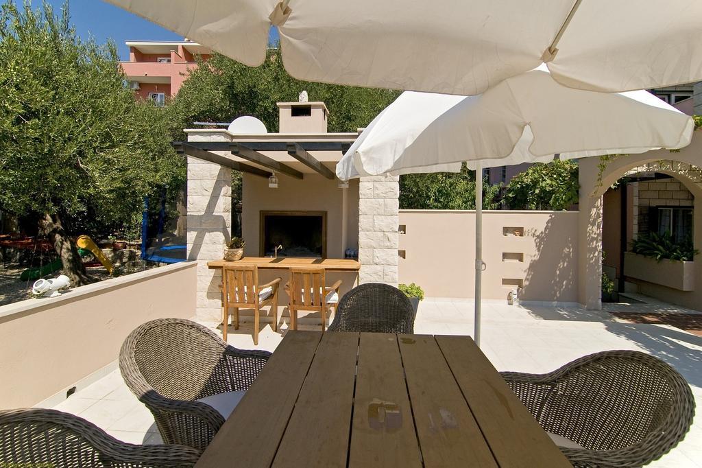 Villa Bougenvilia Tomas Tucepi Luaran gambar